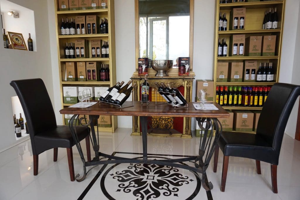 wine tasting room in Val du Charron